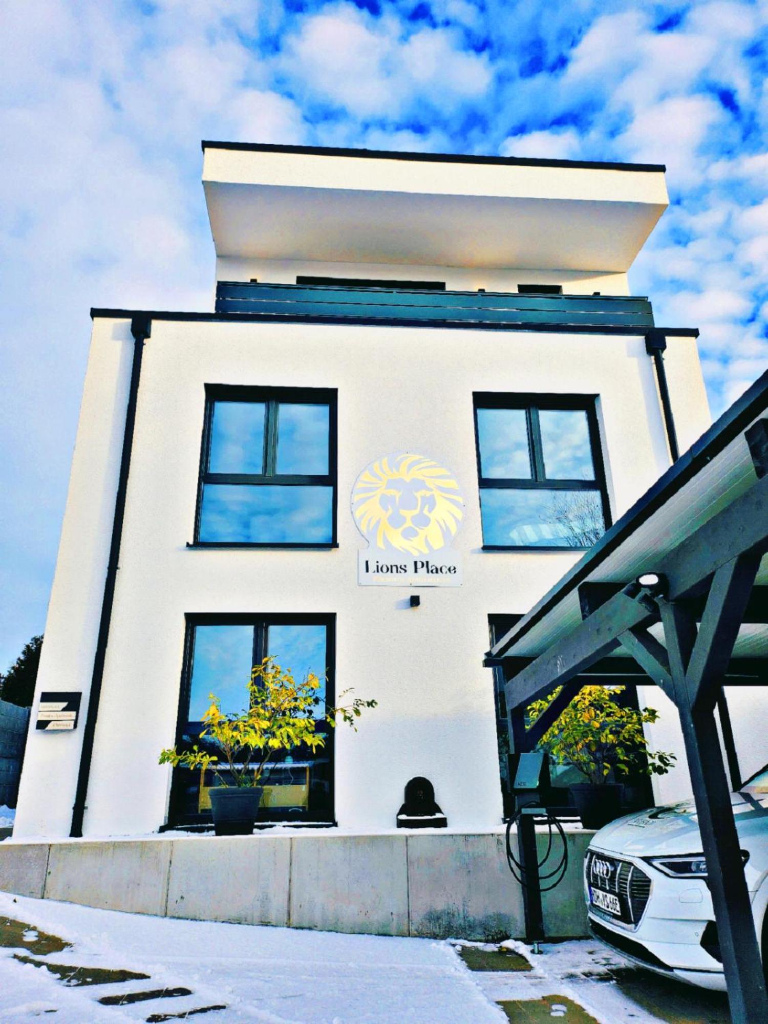 Lions Place Premium Apartments Comfort Optionaler Zugang Zum Spa- Bereich Heidenheim an der Brenz Zewnętrze zdjęcie